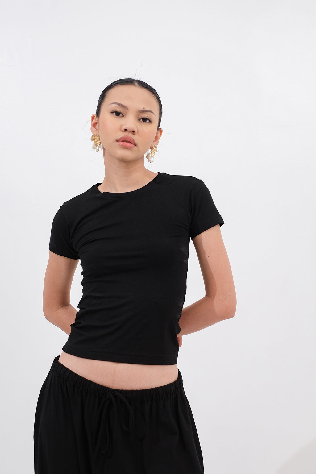 Kaos Pas Badan Dasar